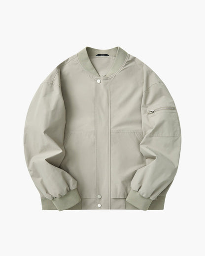 Minimalist Bomber Jacke